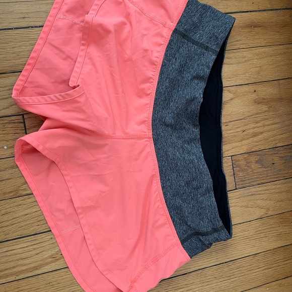 Lululemon Speed up Shorts, a little more orange IRL, 2.5 inseam/vintage - Picture 2 of 3